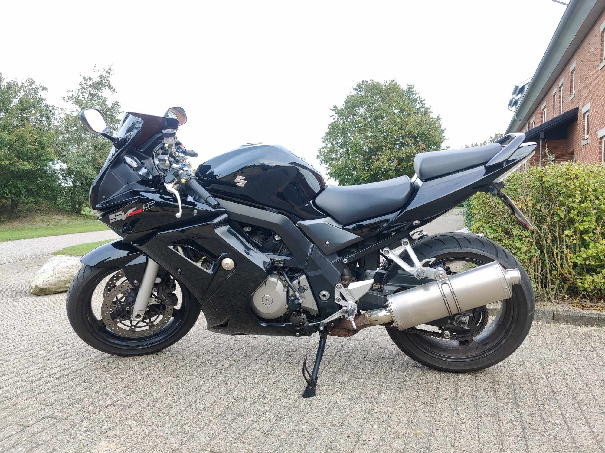 Suzuki SV 1000 S
