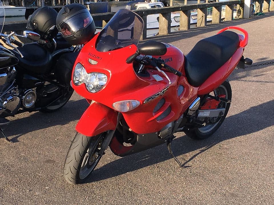 Suzuki GSX 600 F