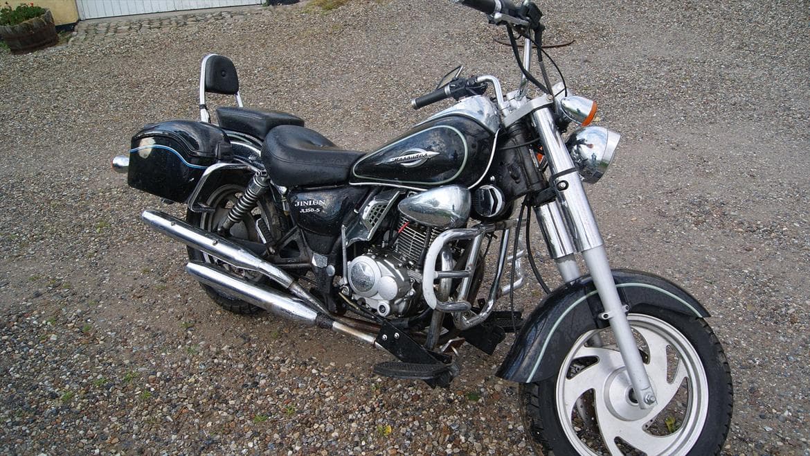 Honda CB 125