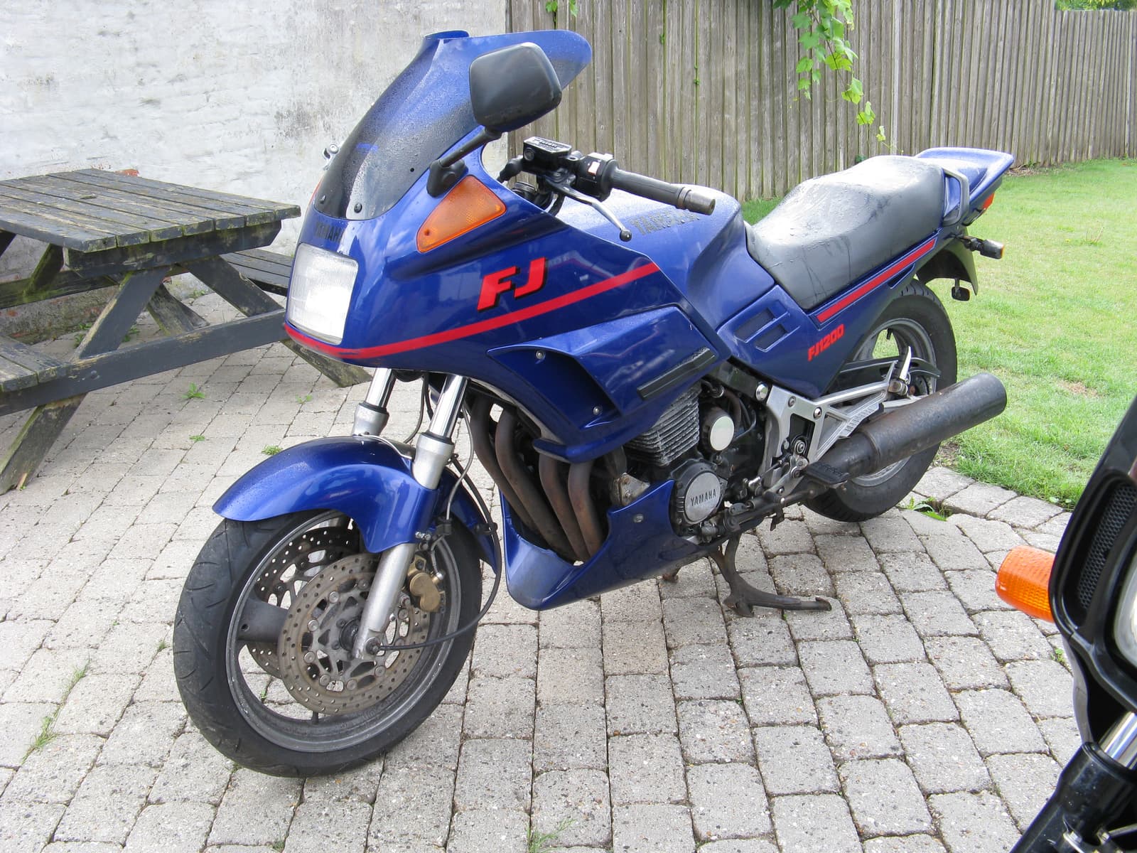 Yamaha FJ 1200