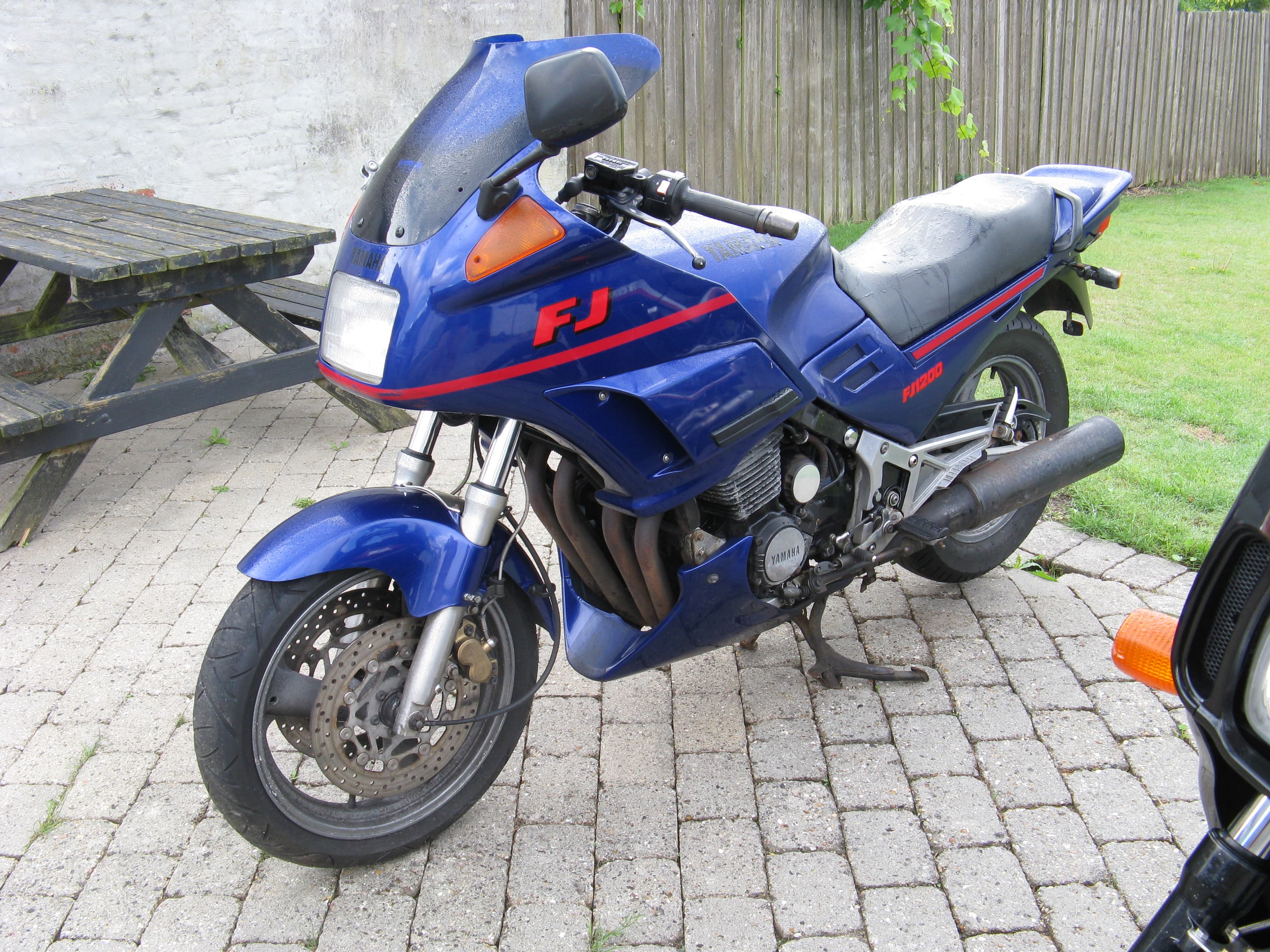 Yamaha FJ 1200