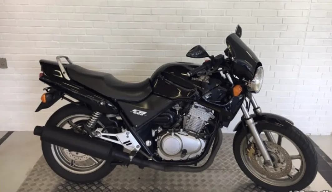 Honda CB 500