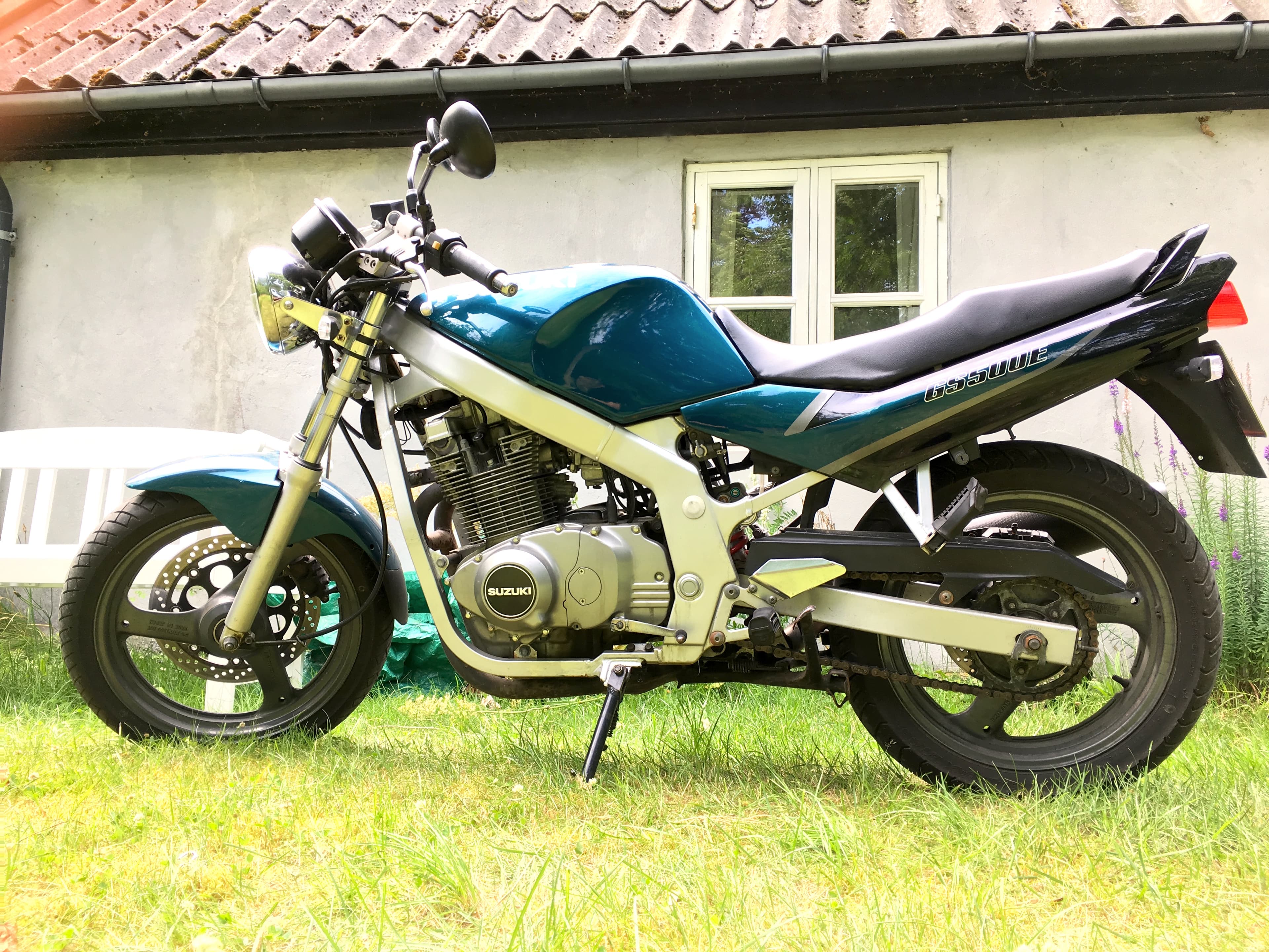 Suzuki GS 500