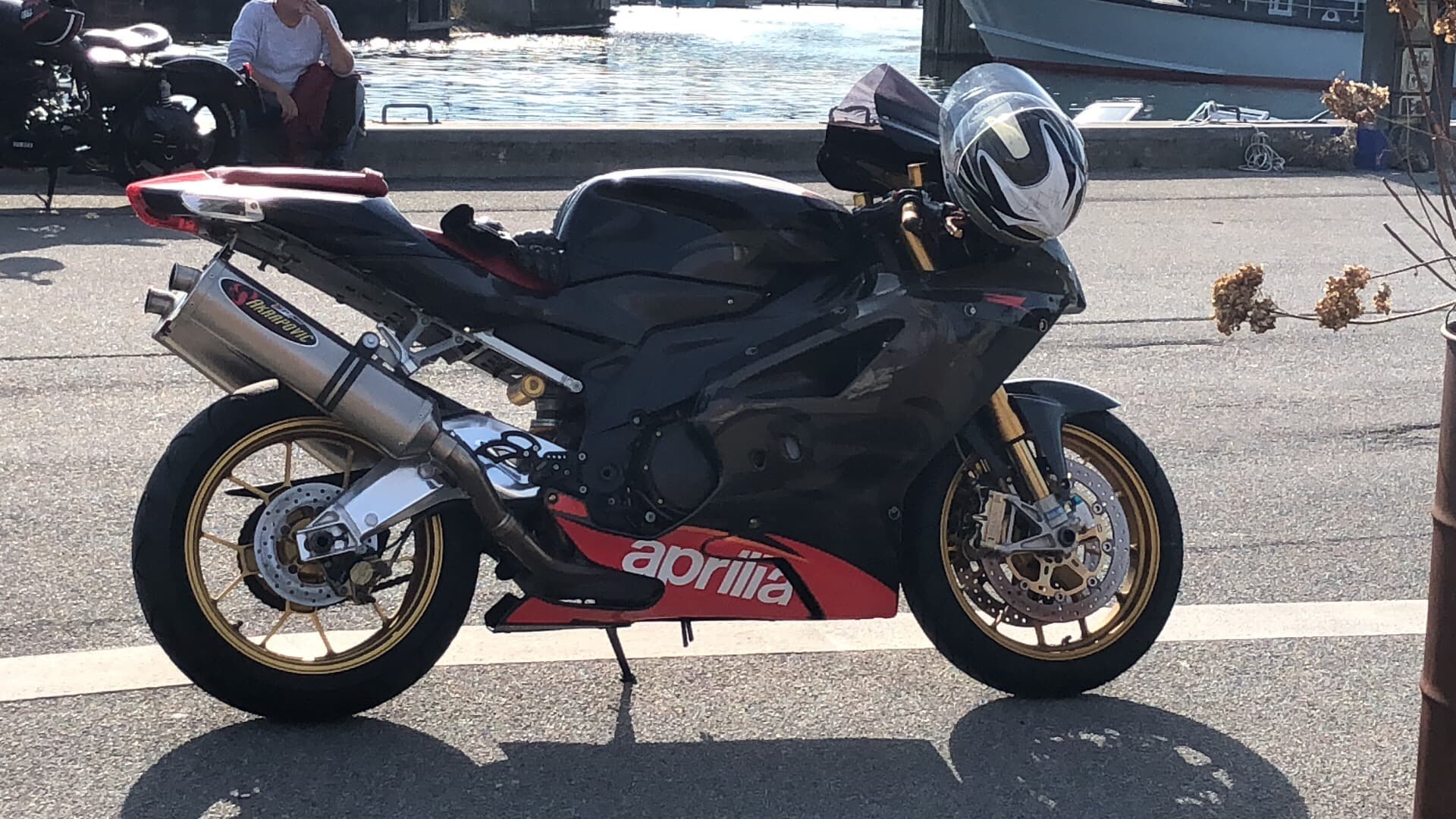 Aprilia Rsv 1000r Factory