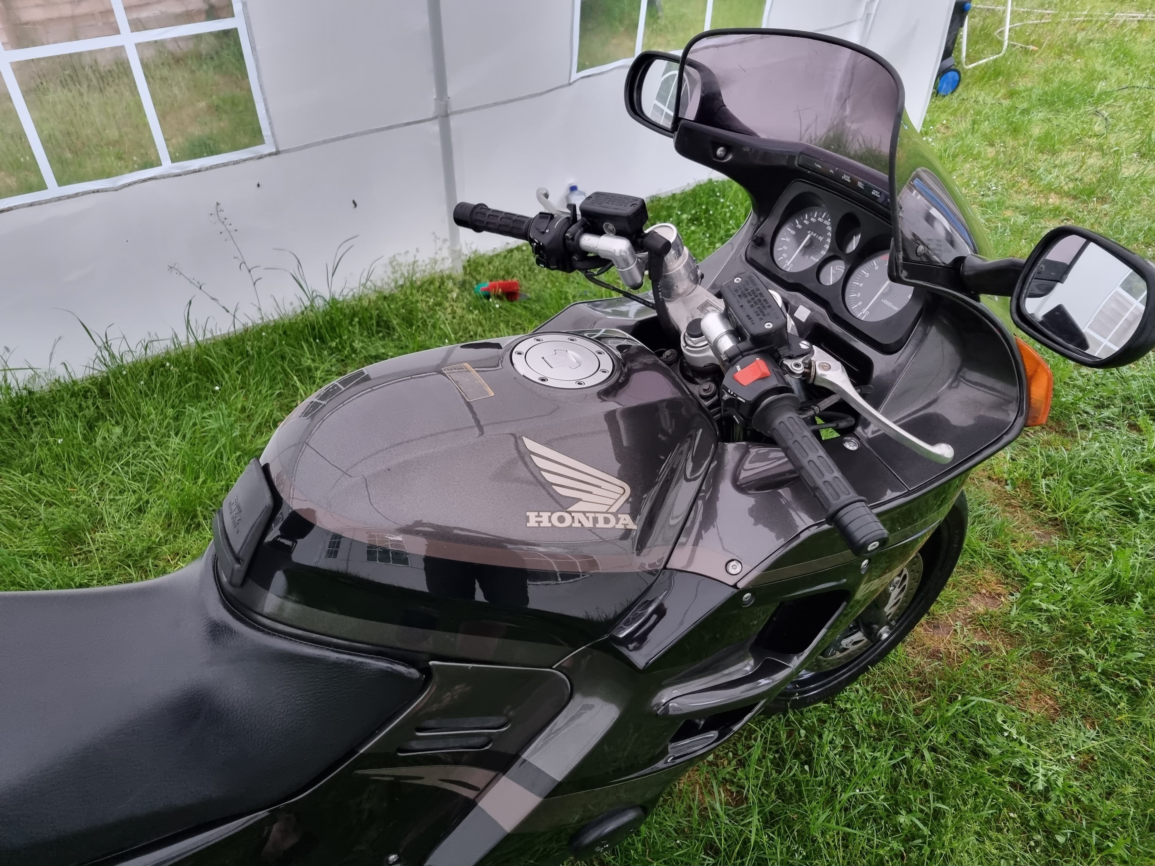 Honda CBR 1000 F