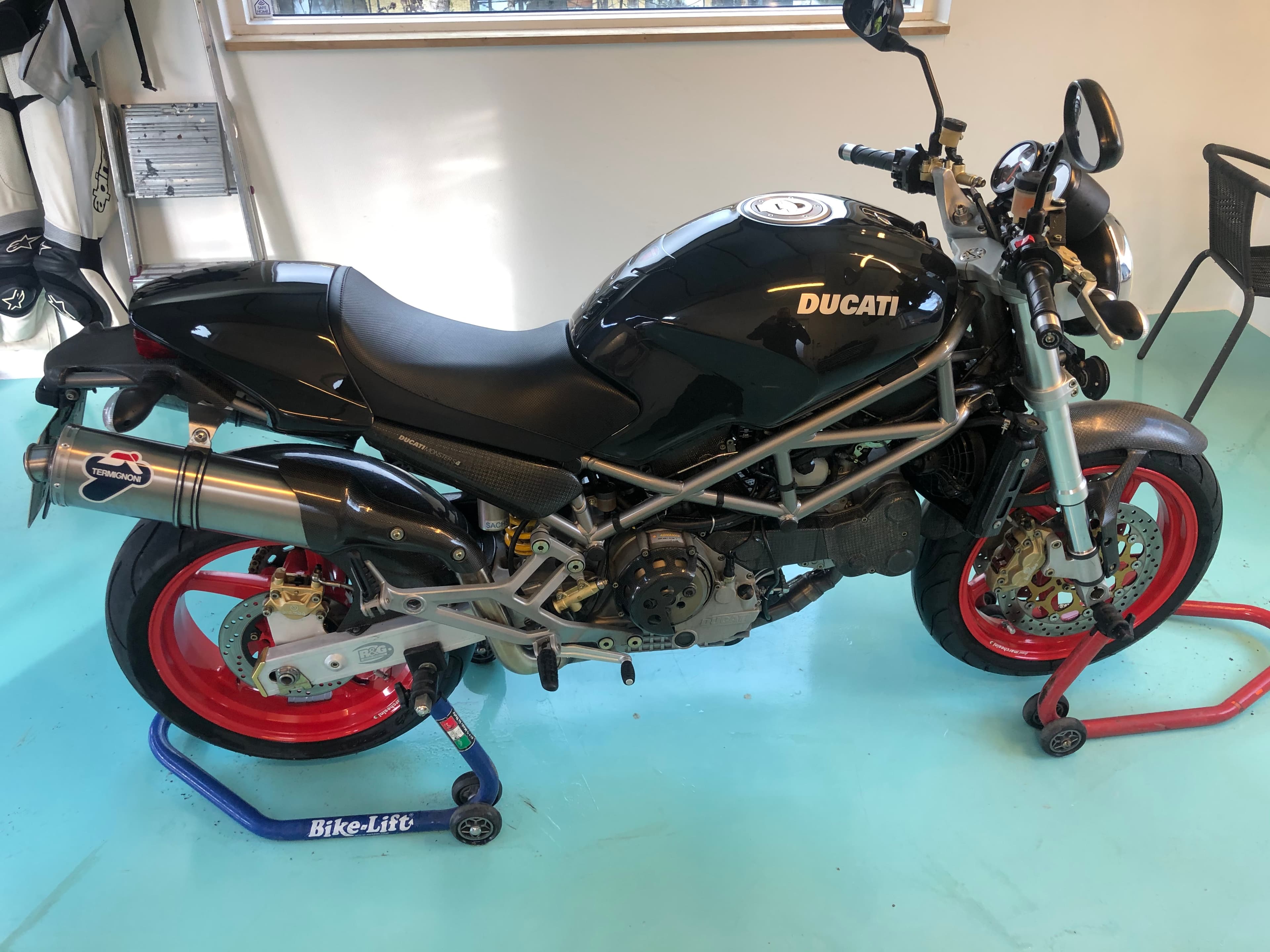 Ducati 916 Monster S4