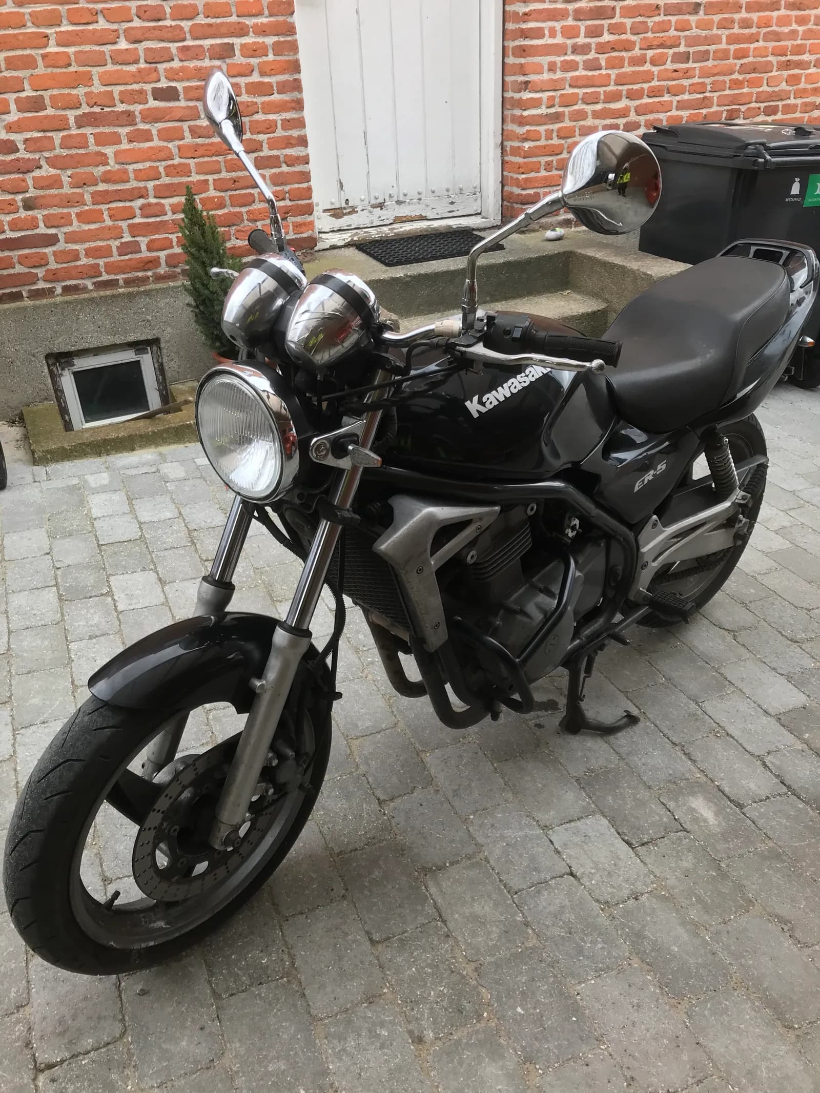 Kawasaki ER-5