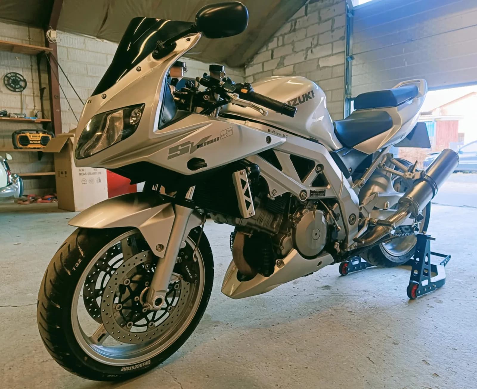 Suzuki SV 1000 S