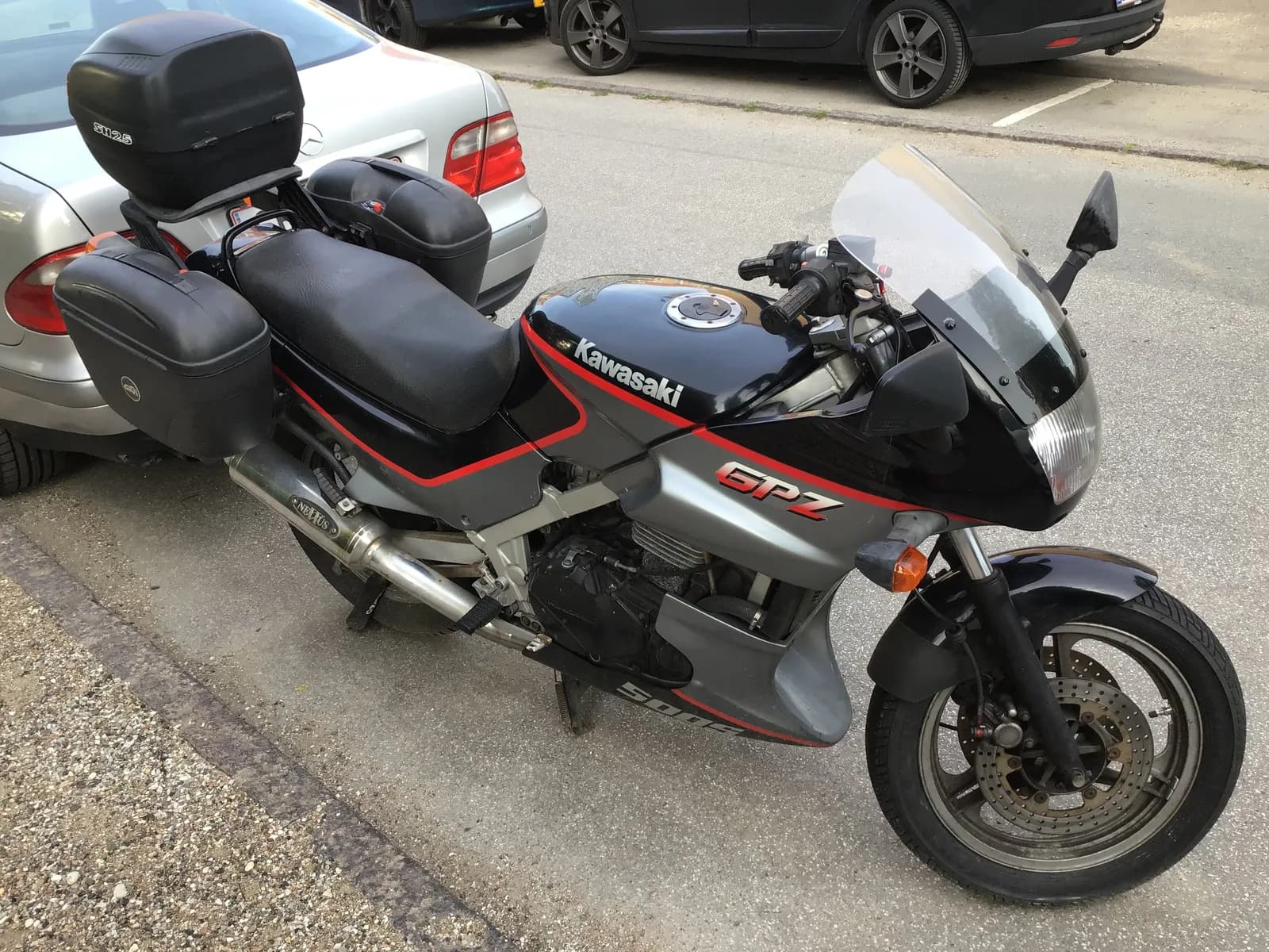Kawasaki GPZ 500 S