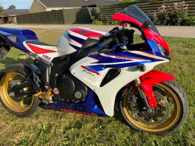 Honda CBR 1000 RR Fireblade