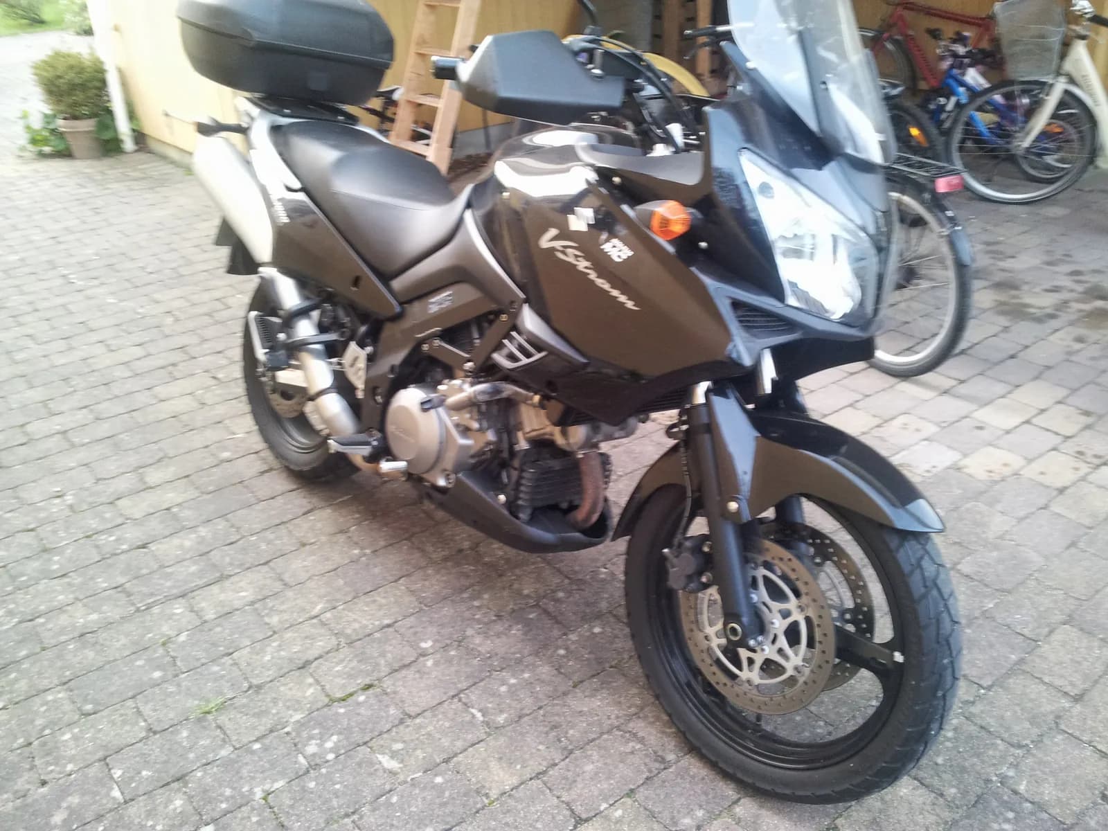 Suzuki DL 1000 V-Strom