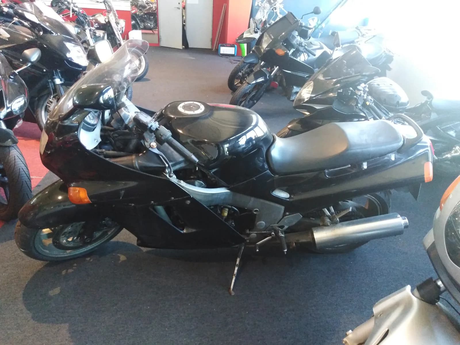 Kawasaki ZZR 1100