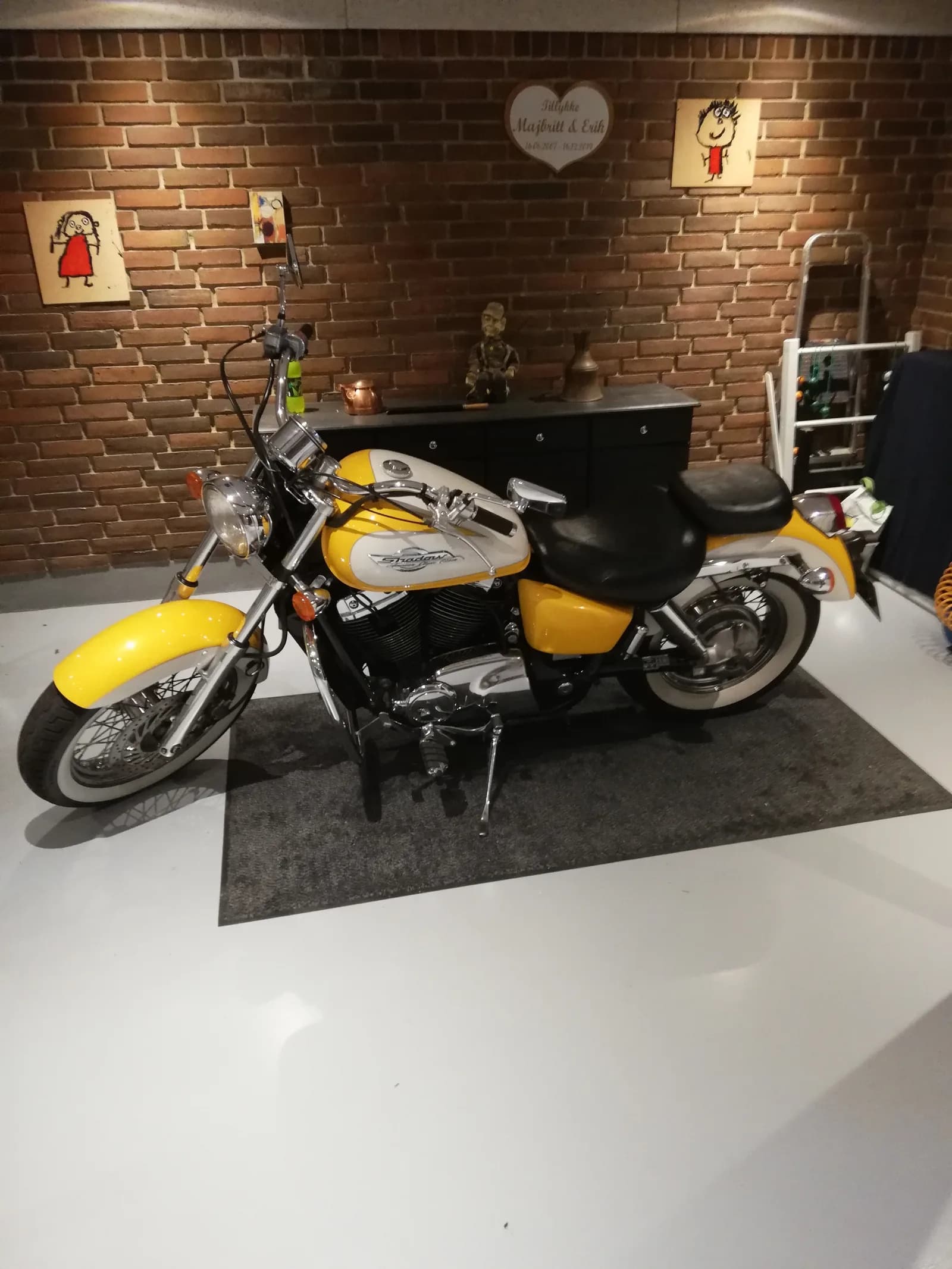 Honda VT 1100 C