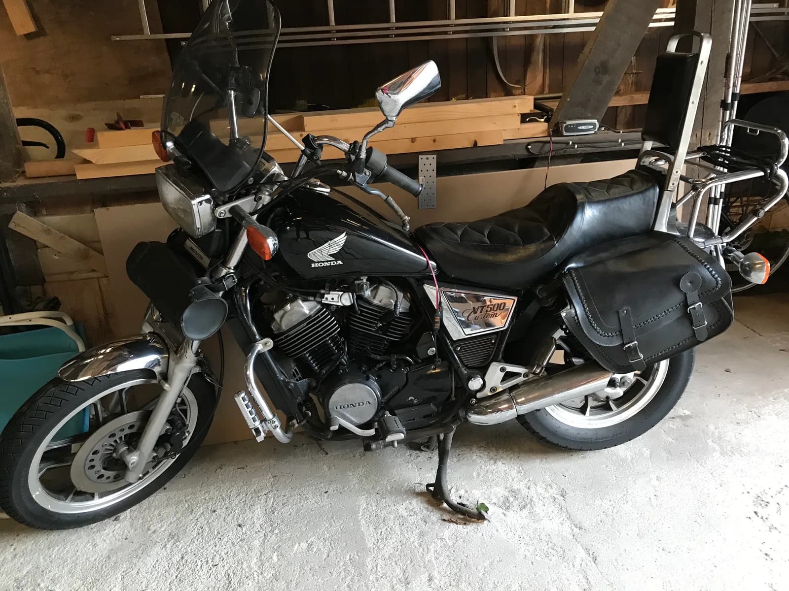 Honda VT 500