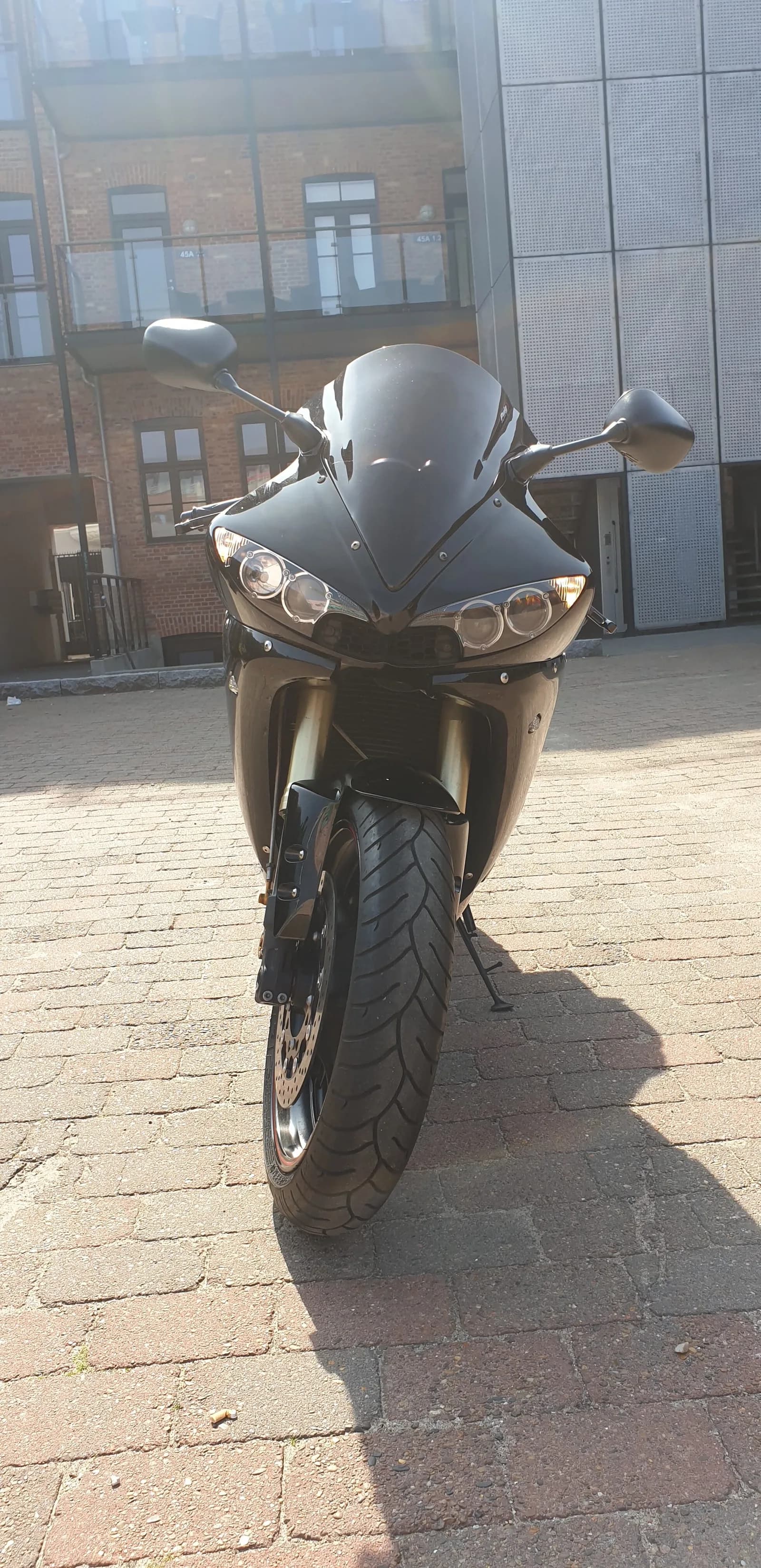 Yamaha R6