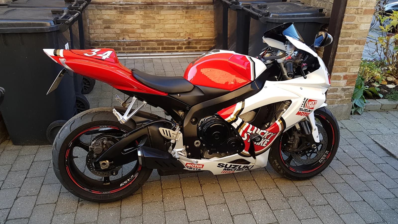 Suzuki GSXR 600
