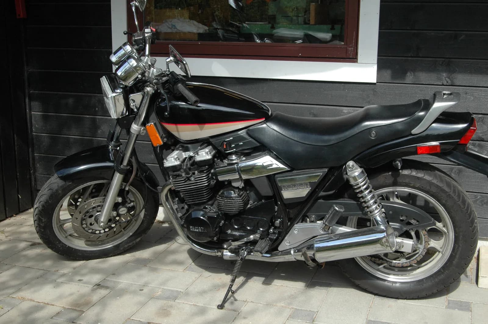 Yamaha XJ 600