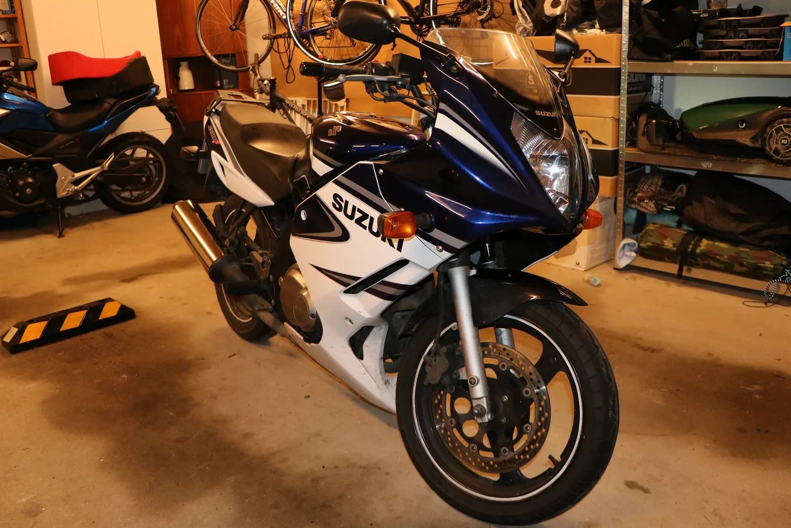 Suzuki GS 500 F
