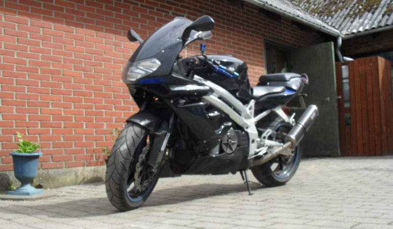 Brugt Aprilla SL 1000 Falco 2001 full