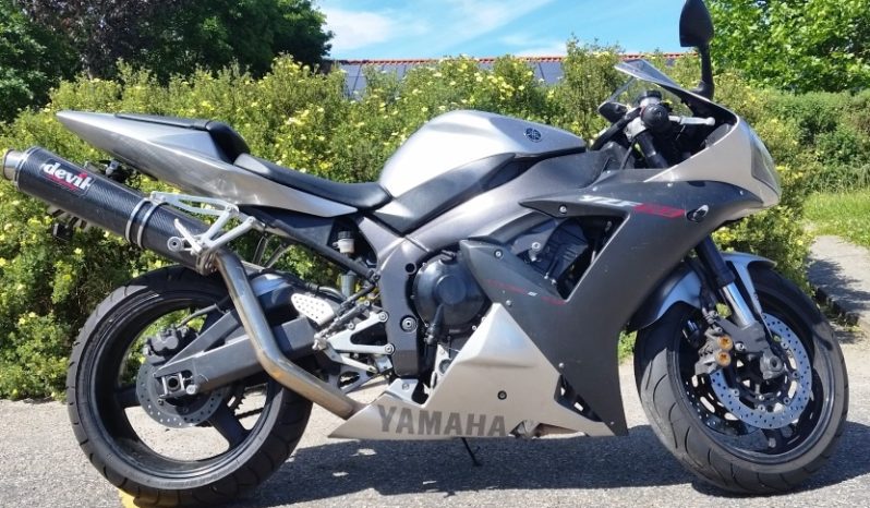 Ny Yamaha YZF R1 2004 full