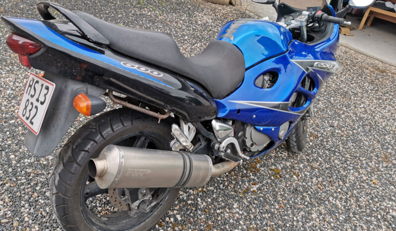 Suzuki GSX 600 F 2003 full