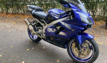 Kawasaki ZX9R 2002 2