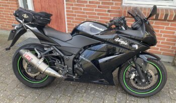 Kawasaki Ninja 250 R 2008 full