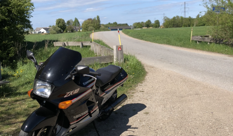 Kawasaki ZX10 1990 full